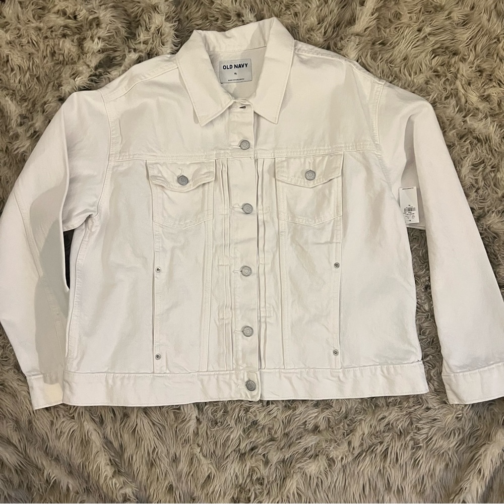 Old Navy Women’s White Denim Jacket XL